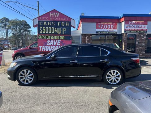 Used 2007 Lexus LS 460 image 12