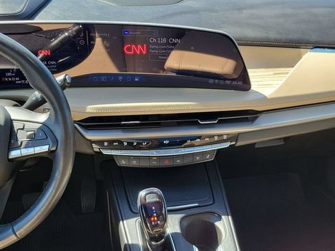 Certified 2024 Cadillac XT4 Premium Luxury w/ Active Safety Package AWD/4WD image 22