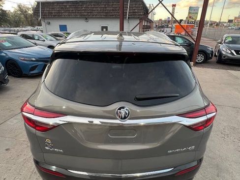Used 2018 Buick Enclave Essence AWD/4WD image 24