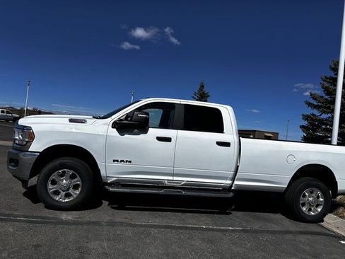 Used 2024 RAM 2500 Big Horn AWD/4WD image 2