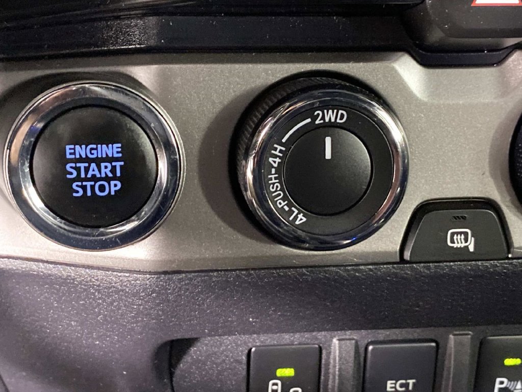 Used 2023 Toyota Tacoma Limited AWD/4WD image 22