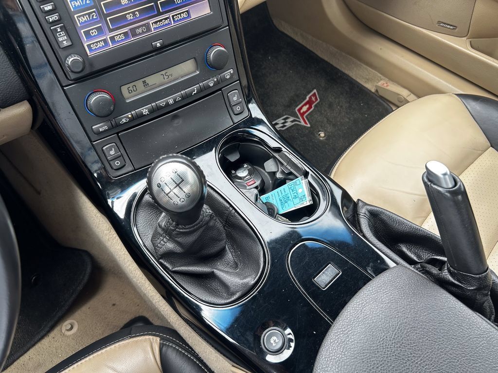 Used 2005 Chevrolet Corvette Convertible w/ Preferred Equipment Group RWD image 26