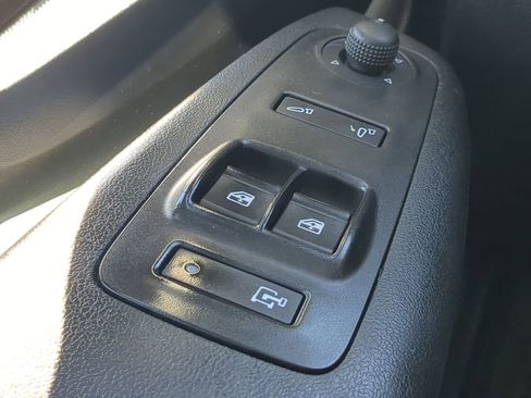 Used 2023 RAM ProMaster 2500 w/ Convenience Group image 22