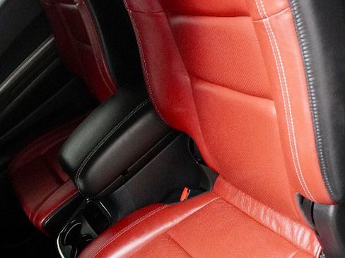 Used 2018 Dodge Durango SRT w/ Technology Group image 5