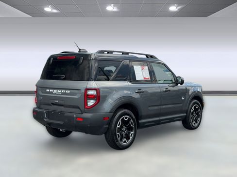 Used 2025 Ford Bronco Sport Outer Banks w/ Outer Banks Tech Package+ AWD/4WD image 13
