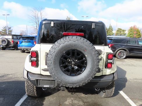 New 2025 Ford Bronco Raptor image 5
