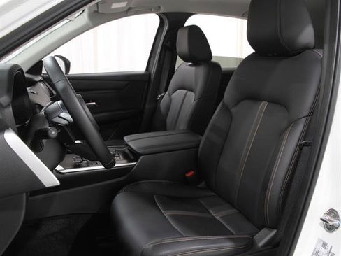 Certified 2025 MAZDA CX-90 3.3 Turbo w/ Select Package image 5