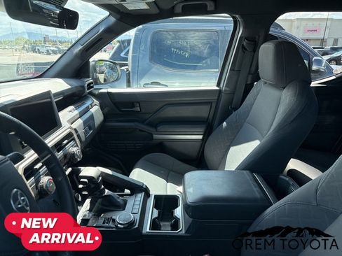 Used 2024 Toyota Tacoma SR5 image 10