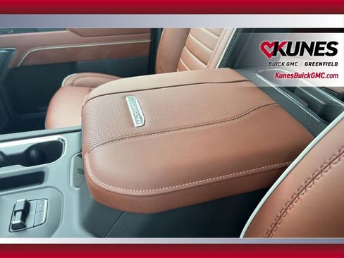 New 2026 GMC Sierra 3500 Denali Ultimate AWD/4WD image 29