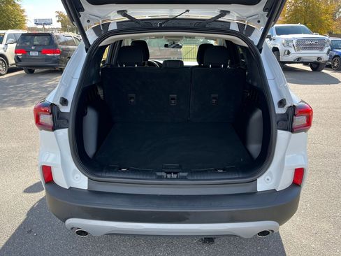 Used 2023 Ford Escape Active image 17