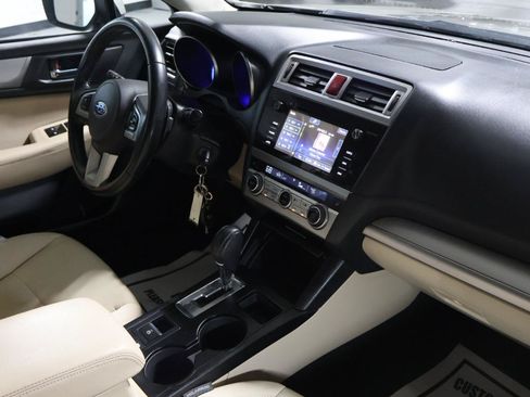 Used 2015 Subaru Legacy 2.5i Premium AWD/4WD image 24