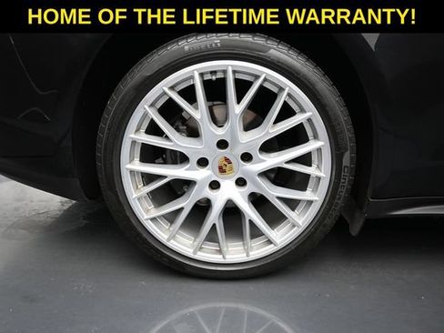 Used 2017 Porsche Panamera 4 AWD/4WD image 52