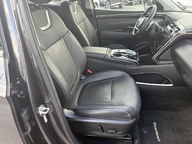 Used 2022 Hyundai Tucson Limited FWD image 15