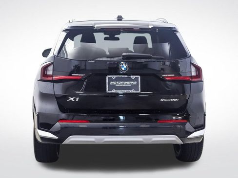 New 2026 BMW X1 xDrive28i w/ Convenience Package AWD/4WD image 4