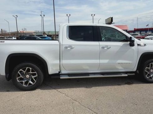 New 2026 GMC Sierra 1500 SLT w/ SLT Premium Plus Package AWD/4WD image 9
