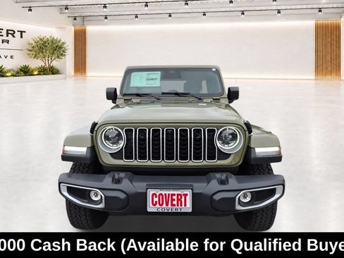 New 2026 Jeep Wrangler Unlimited Sahara AWD/4WD image 3