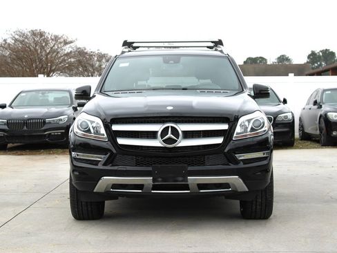 Used 2015 Mercedes-Benz GL 320 BlueTEC 4MATIC image 2