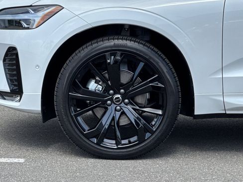 Certified 2026 Volvo XC60 B5 Ultra AWD/4WD image 33