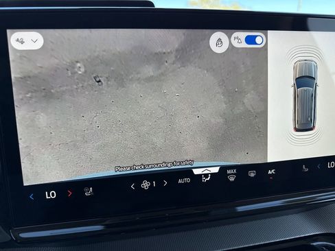 New 2026 Ford Expedition Active image 25