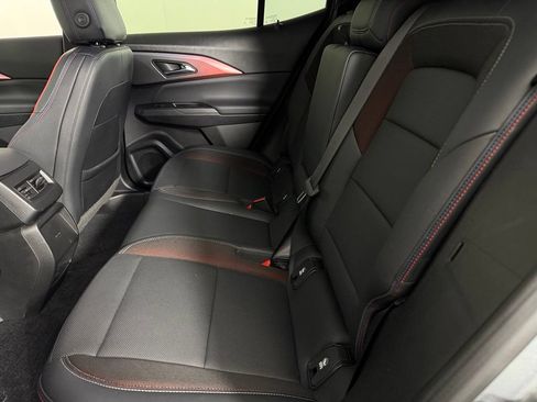 Used 2024 Chevrolet Equinox EV RS FWD image 26