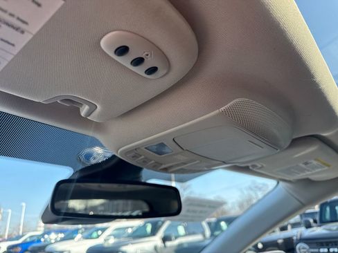 Used 2024 Ford Edge SEL w/ Convenience Package image 45