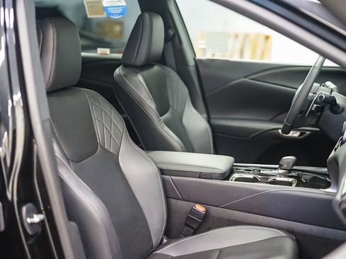 Used 2024 Lexus RX 350 FWD image 16