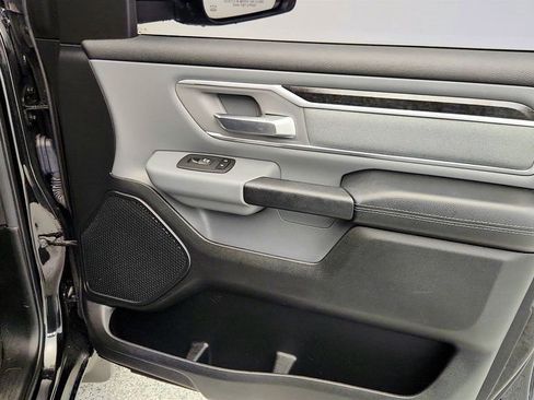 Used 2020 RAM 1500 Big Horn image 32