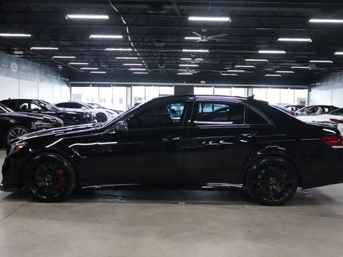 Used 2015 Mercedes-Benz E 63 AMG S-Model image 2