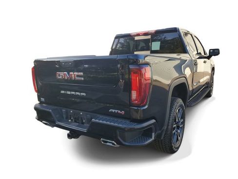 Used 2024 GMC Sierra 1500 AT4 w/ Technology Package AWD/4WD image 4