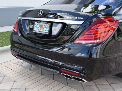 Used 2015 Mercedes-Benz S 63 AMG 4MATIC Sedan image 16