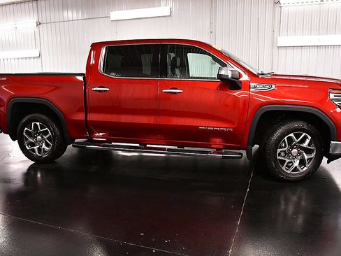 Used 2024 GMC Sierra 1500 SLT w/ SLT Premium Package AWD/4WD image 8