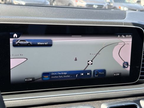 Used 2024 Mercedes-Benz GLE 350 4MATIC image 23