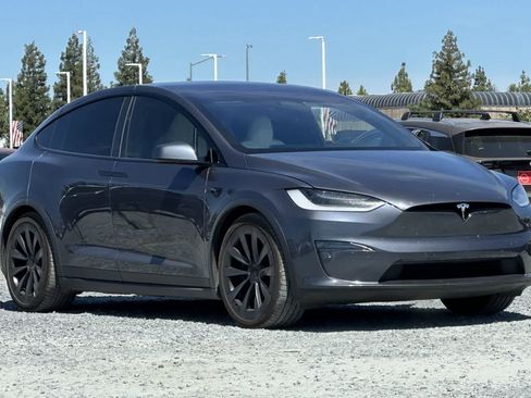 Used 2022 Tesla Model X Plaid AWD/4WD image 10