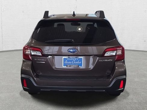 Used 2019 Subaru Outback 2.5i Premium AWD/4WD image 6