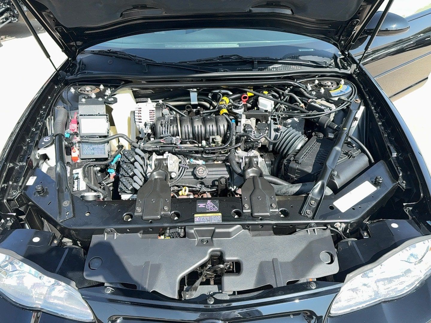 Used 2002 Chevrolet Monte Carlo SS w/ Preferred Equipment Group FWD image 13
