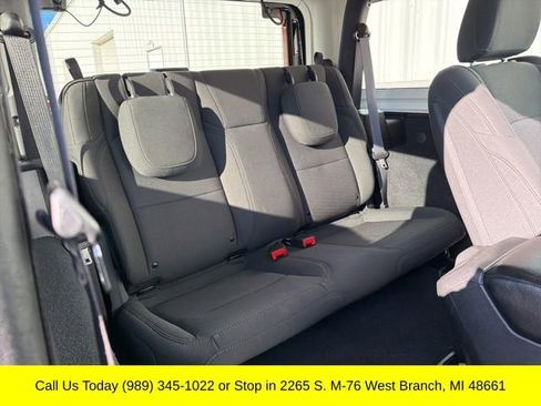 Used 2022 Jeep Wrangler Sport image 30