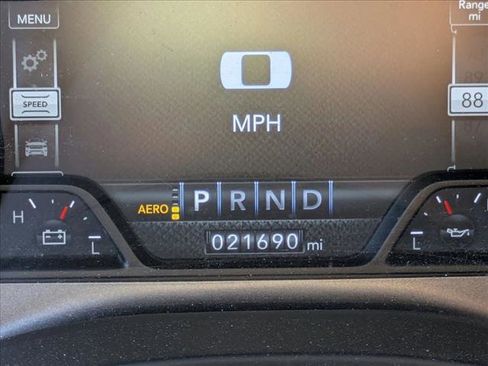 Used 2022 RAM 1500 Limited AWD/4WD image 10