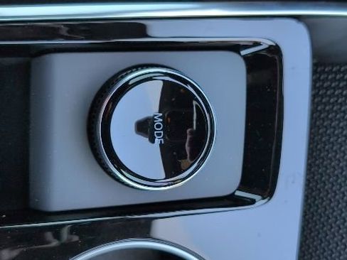 New 2026 Chevrolet Equinox LT w/ Safety and Technology Package image 23