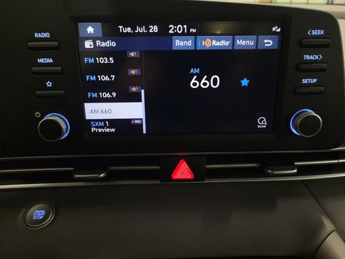 Used 2023 Hyundai Elantra SEL w/ Cargo Package FWD image 25