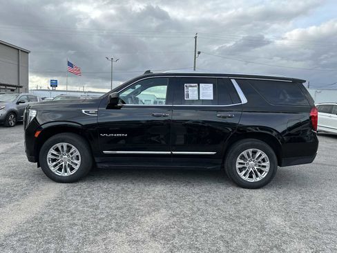 Used 2024 GMC Yukon SLT image 6