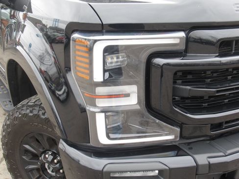 Used 2020 Ford F350 Lariat image 5