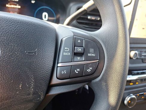 New 2025 Ford Explorer Base image 15