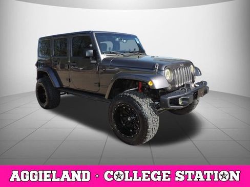 Used 2018 Jeep Wrangler Unlimited Sport AWD/4WD image 3