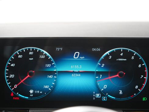 Used 2022 Mercedes-Benz GLA 250 4MATIC image 19