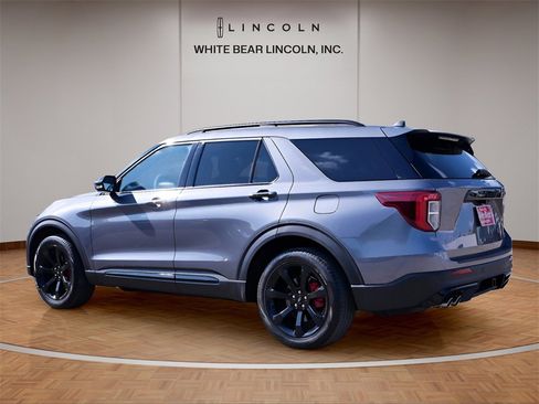Used 2023 Ford Explorer ST w/ Equipment Group 401A image 7
