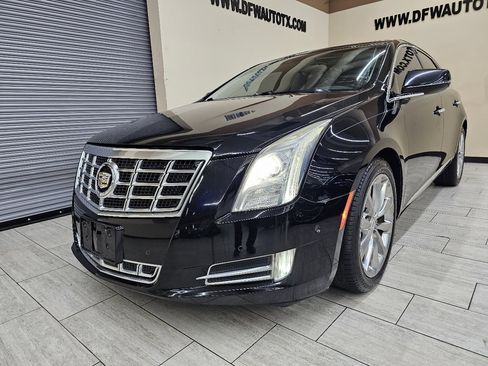 Used 2014 Cadillac XTS Premium image 2