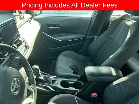 Used 2020 Toyota Corolla SE w/ SE Premium Package FWD image 9