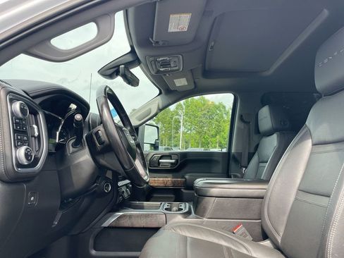 Used 2020 GMC Sierra 3500 Denali w/ Denali Ultimate Package image 9