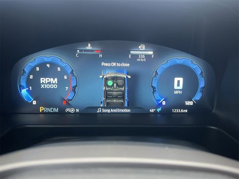 New 2025 Ford Bronco 4-Door image 12