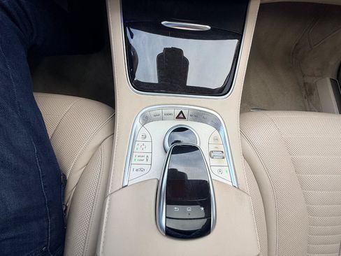 Used 2016 Mercedes-Benz S 550 4MATIC Sedan image 23
